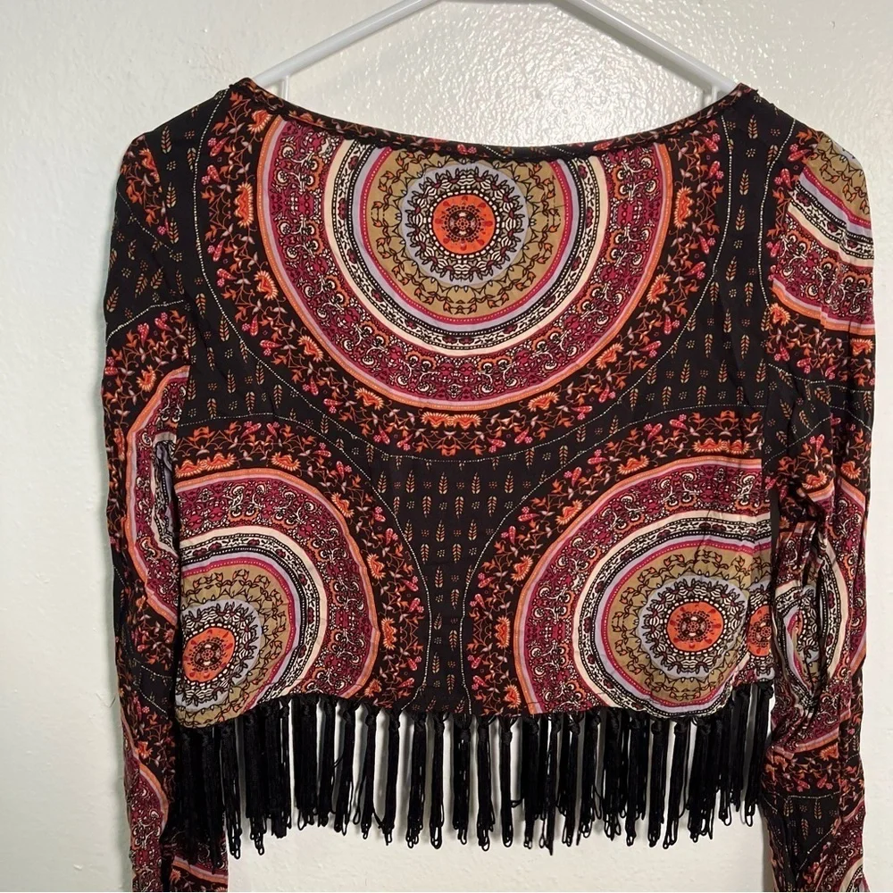 Gypsy Warrior Women's Size Small Crop Top Fringe Long Sleeve Mandala Print Black